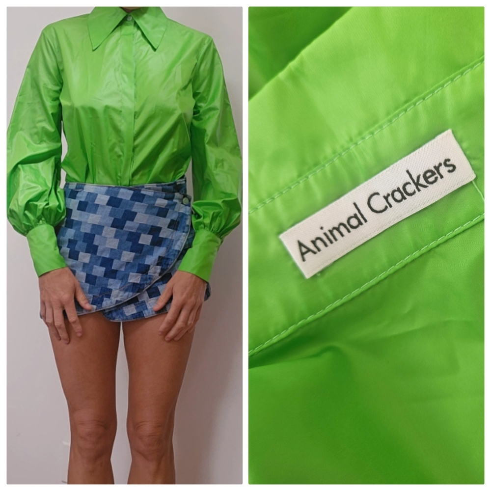 Nwot Ssense Animal Crackers brat bold green button down suiting blouse xs s - Picture 8 of 9